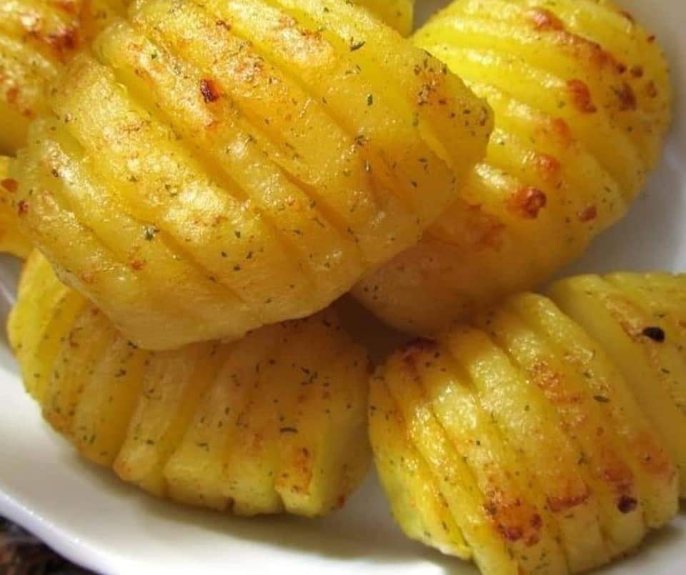 Batatas hasselback Saborosas