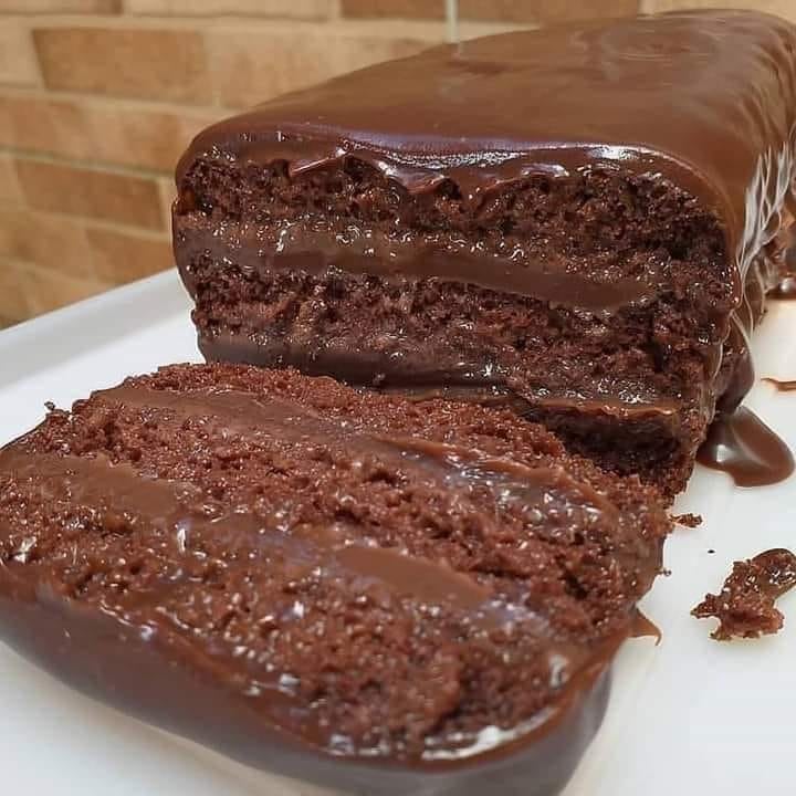 Bolo nega Maluca com Recheio de Chocolate