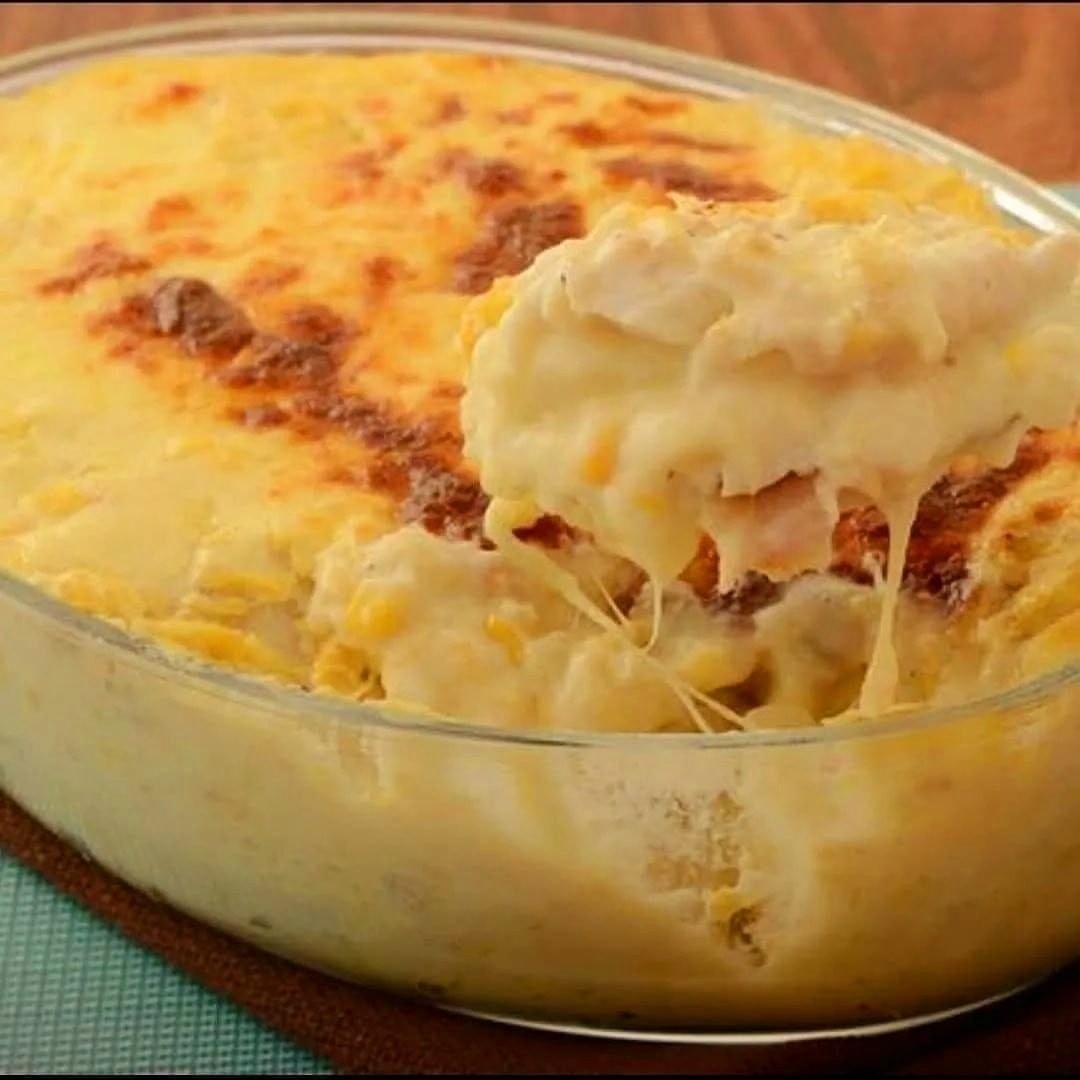 Receita de gratinado de peixe com purê e creme de milho