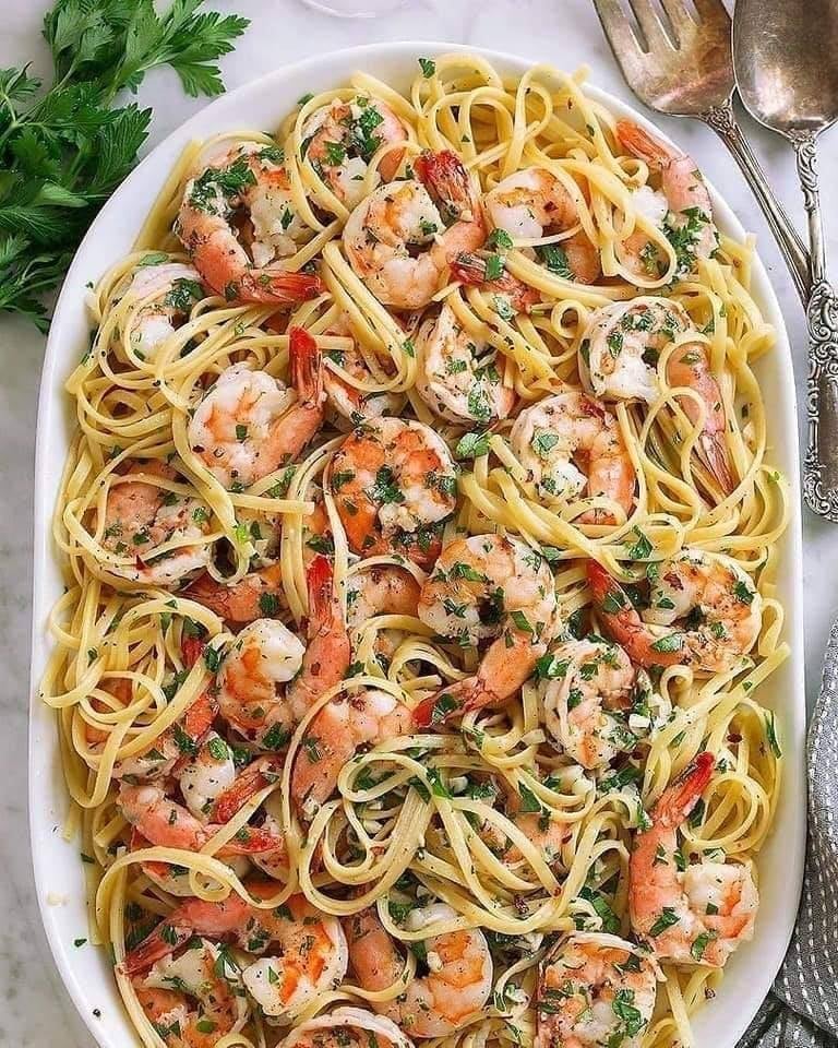 spaguete com camarão scampi