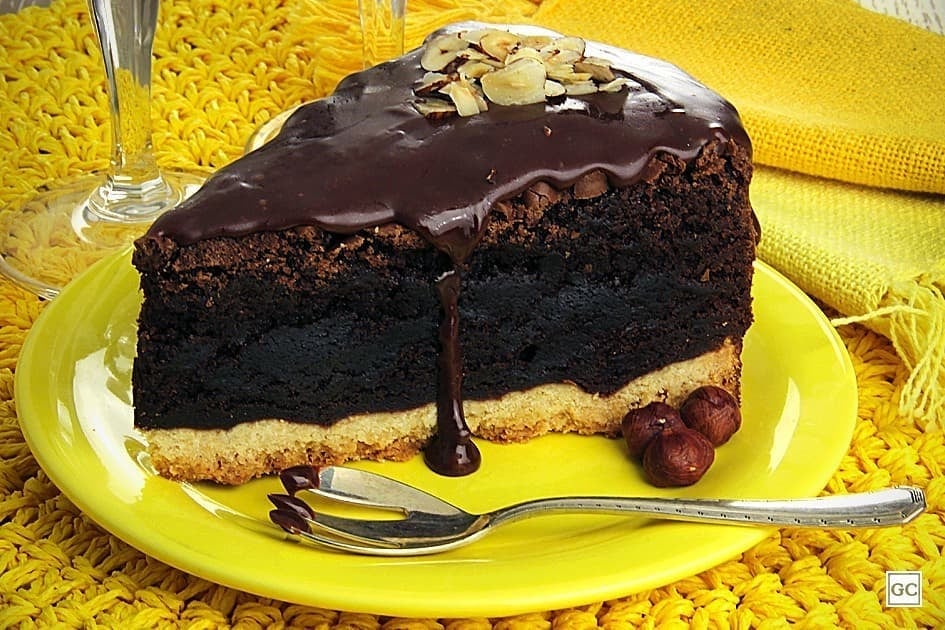 Torta-brownie de avelã