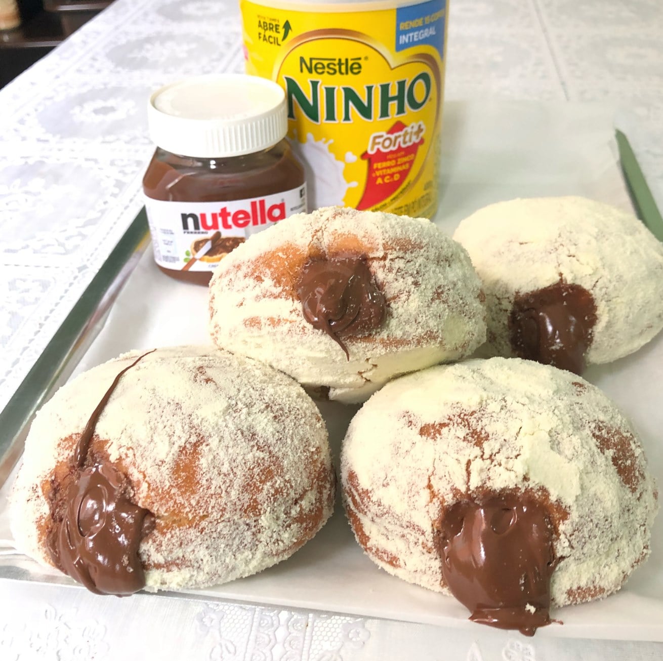 Donut’s de de LEITE NINHO com recheio de Nutella