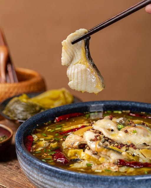 Bouillabaisse: Uma Viagem Saborosa à Costa da França